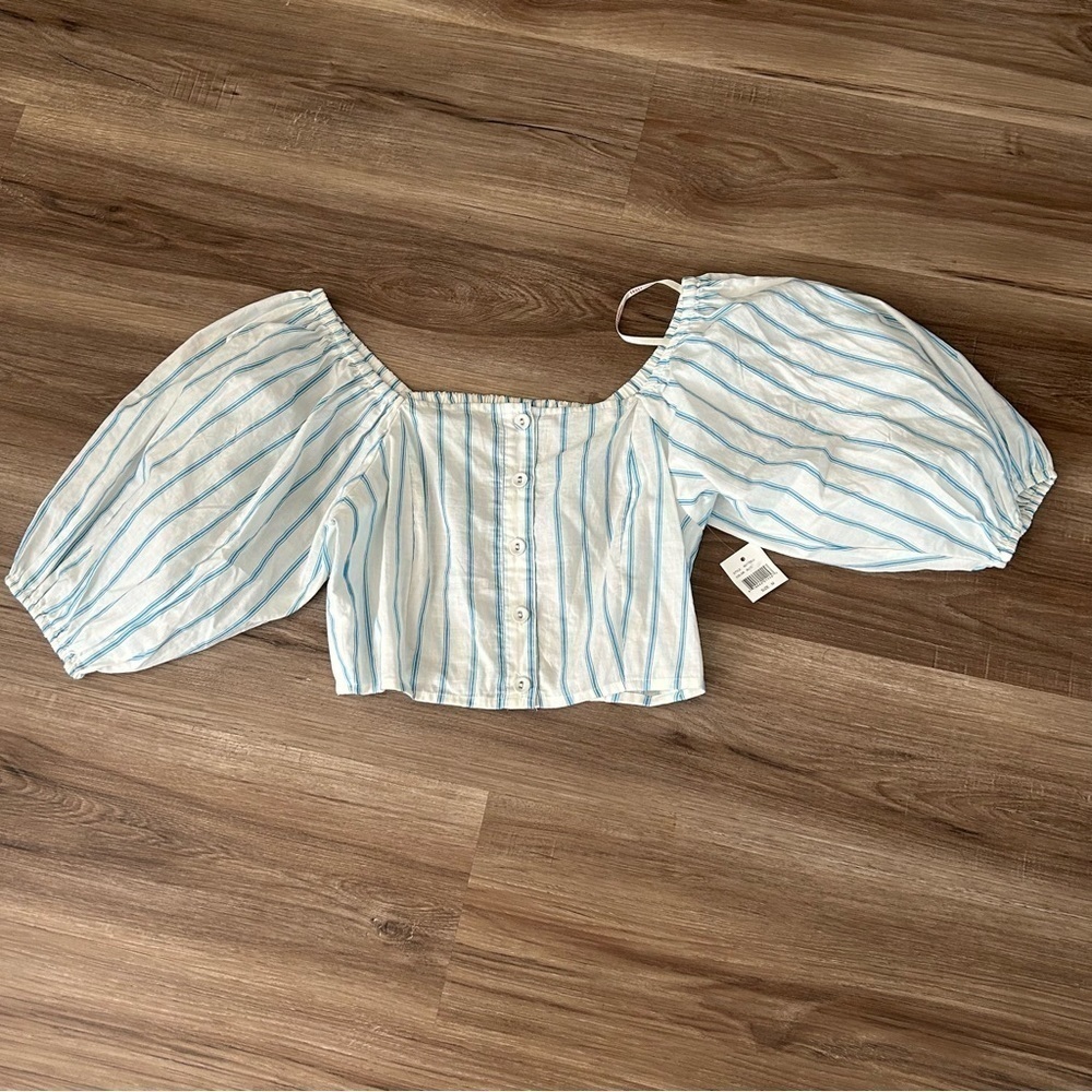 True Destiny White Blue Stripe Front Button Crop Puff Sleeve Top Women MediumNWT